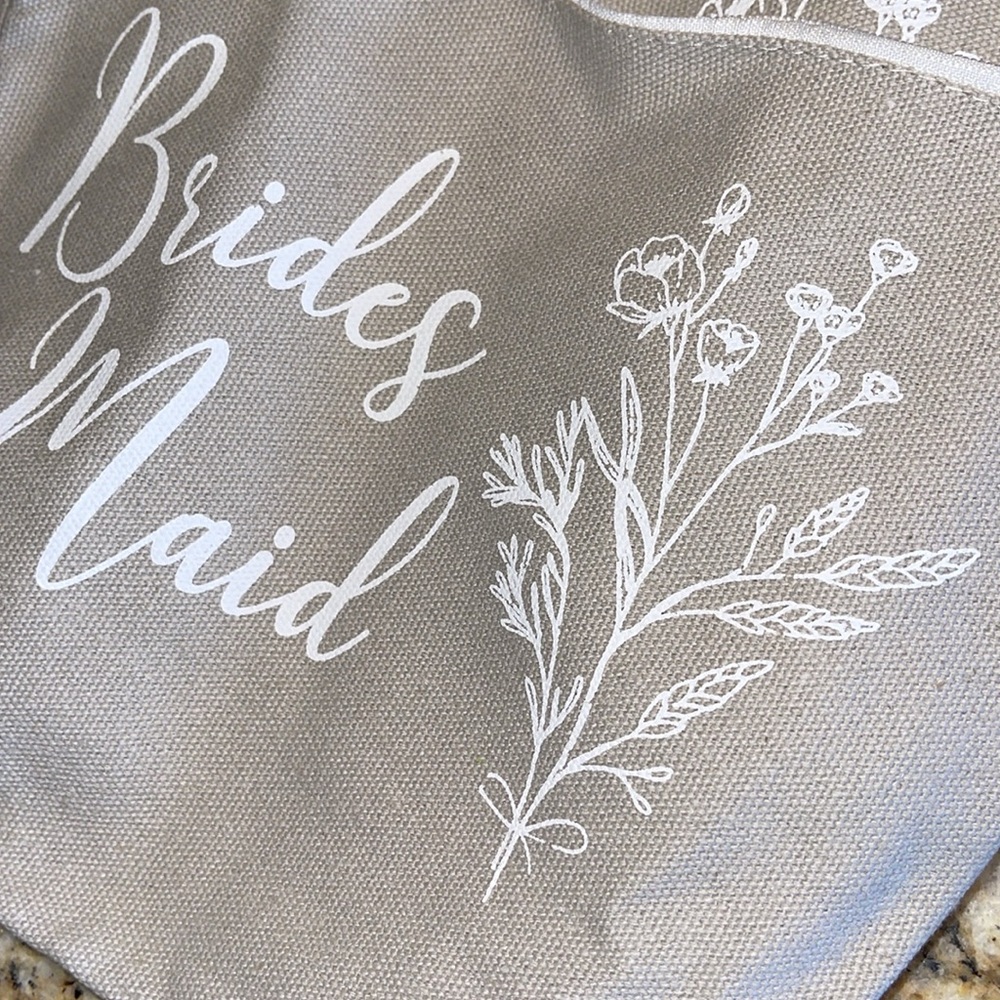 New Bridal Party small bags - Picture 5 of 6